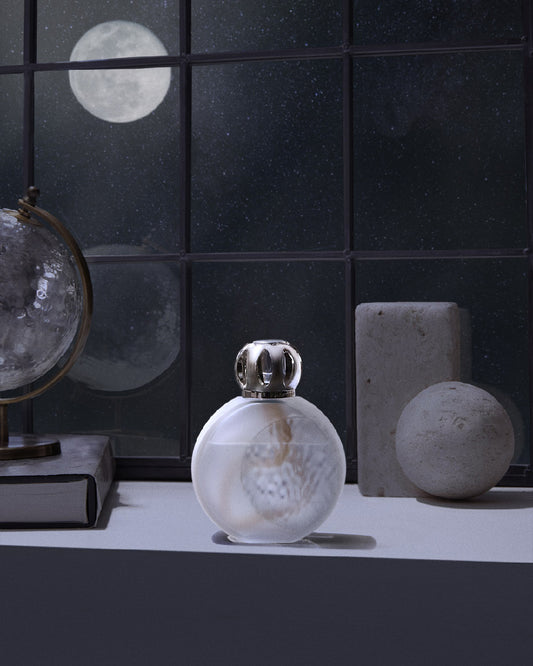 Astral Givré Lampe Coffret Gift Set • White Cashmere