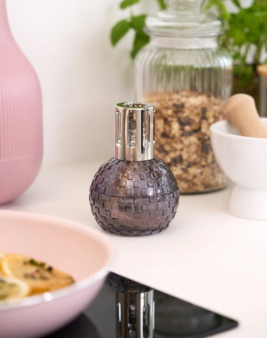 Disco Grise Lampe Coffret Gift Set • Amber Powder