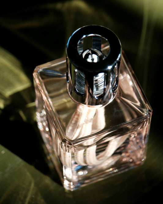 Essential Nude Lampe
