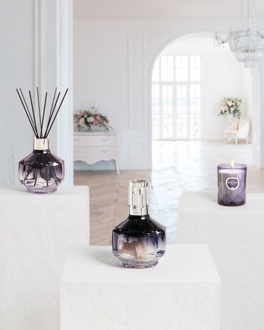 Molecule Bleu Nuit Underneath the Magnolias Scented Bouquet