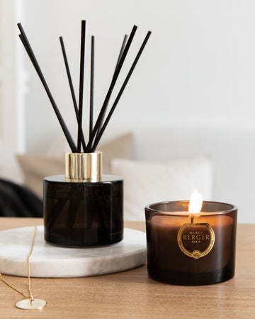 Black Crystal Delicate White Musk Mini Duo Bouquet & Candle